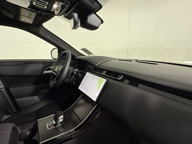 2026 Land Rover Range Rover Velar Dynamic SE