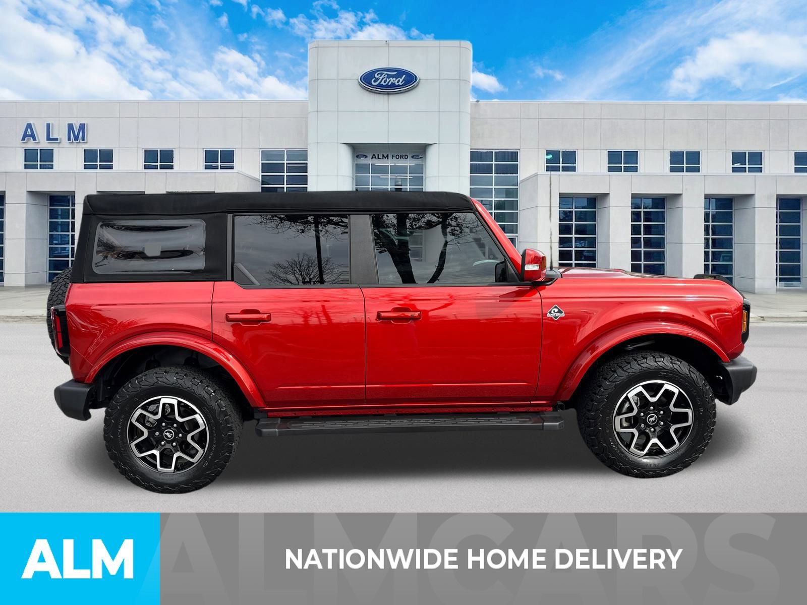 2023 Ford Bronco Outer Banks