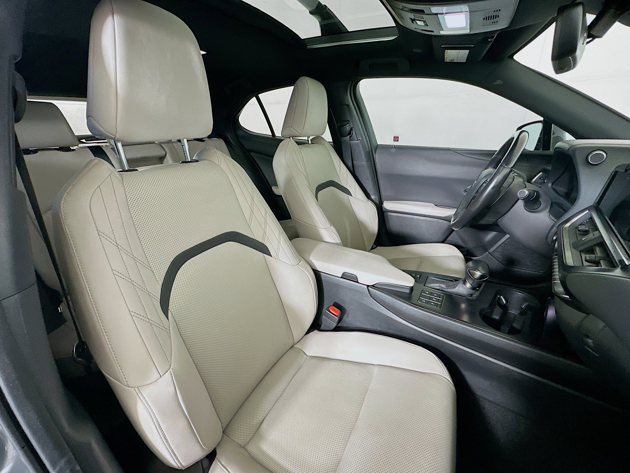 2024 Lexus UX 250h F Sport