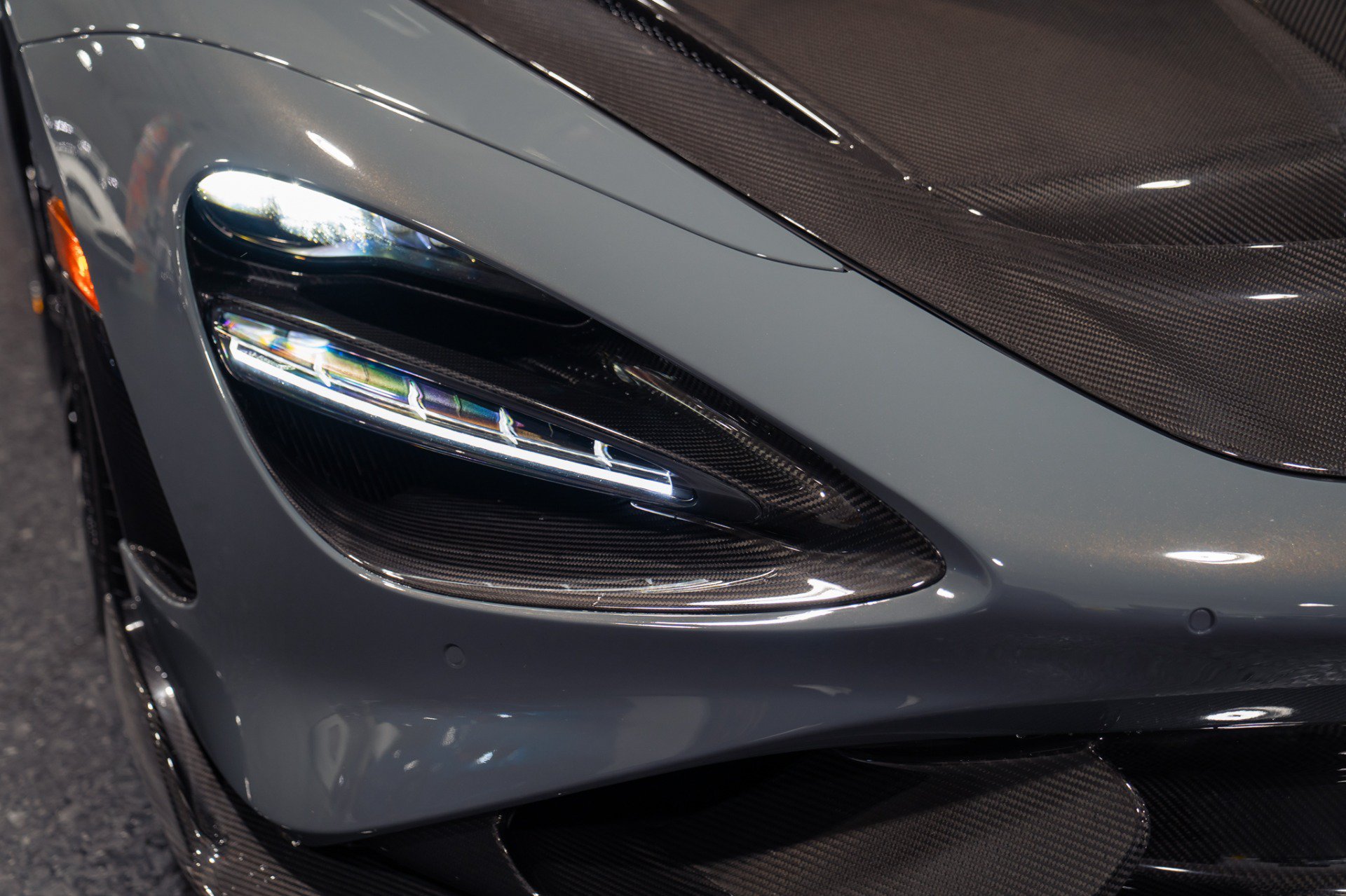 Used 2021 McLaren 765LT photo 13