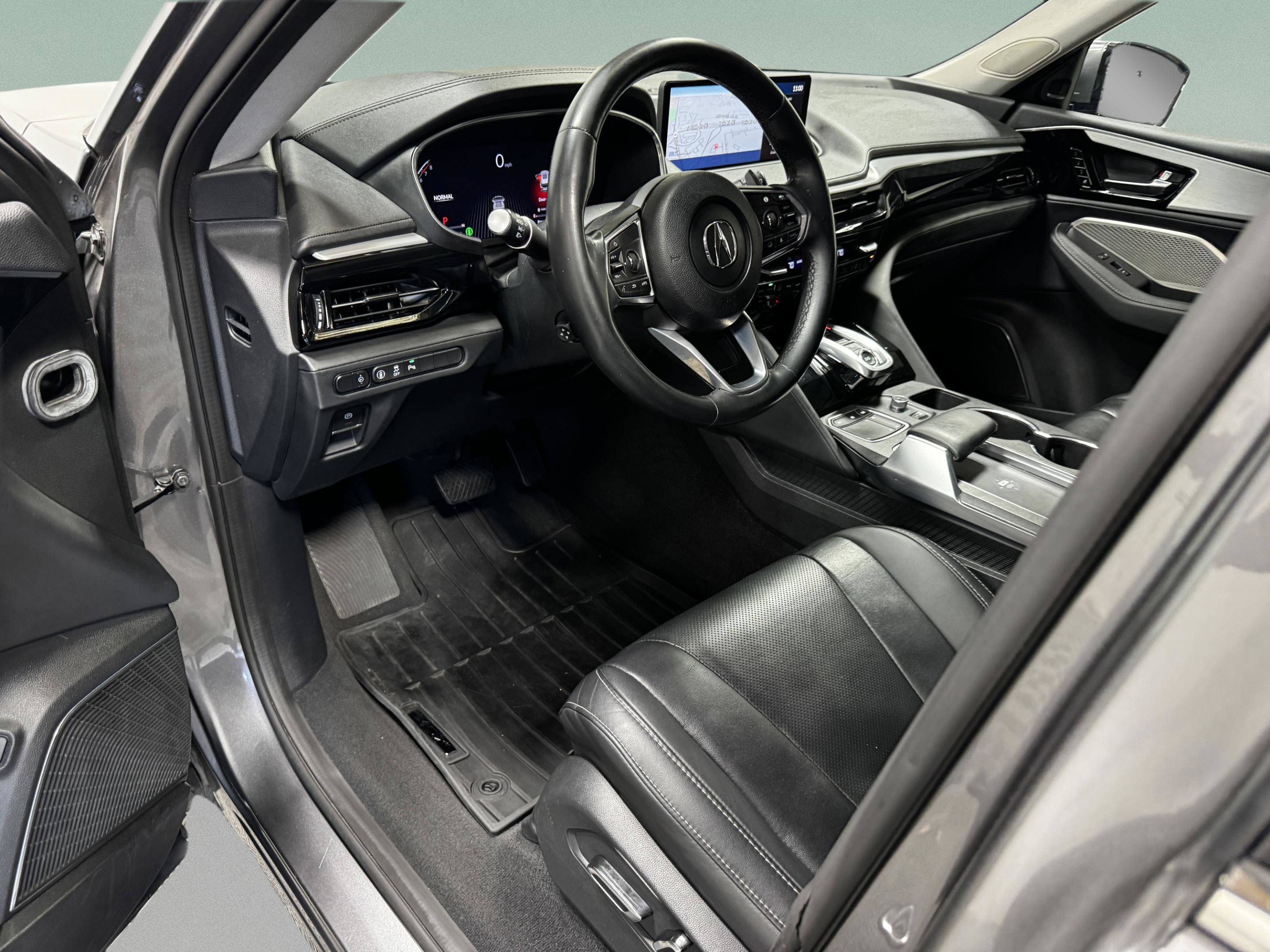 2023 Acura MDX FWD w/ Technology Package
