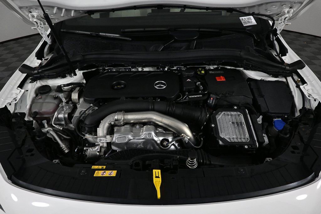 2025 Mercedes-Benz GLA 250