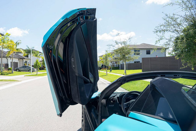 Used 2022 McLaren 720S Spider photo 36