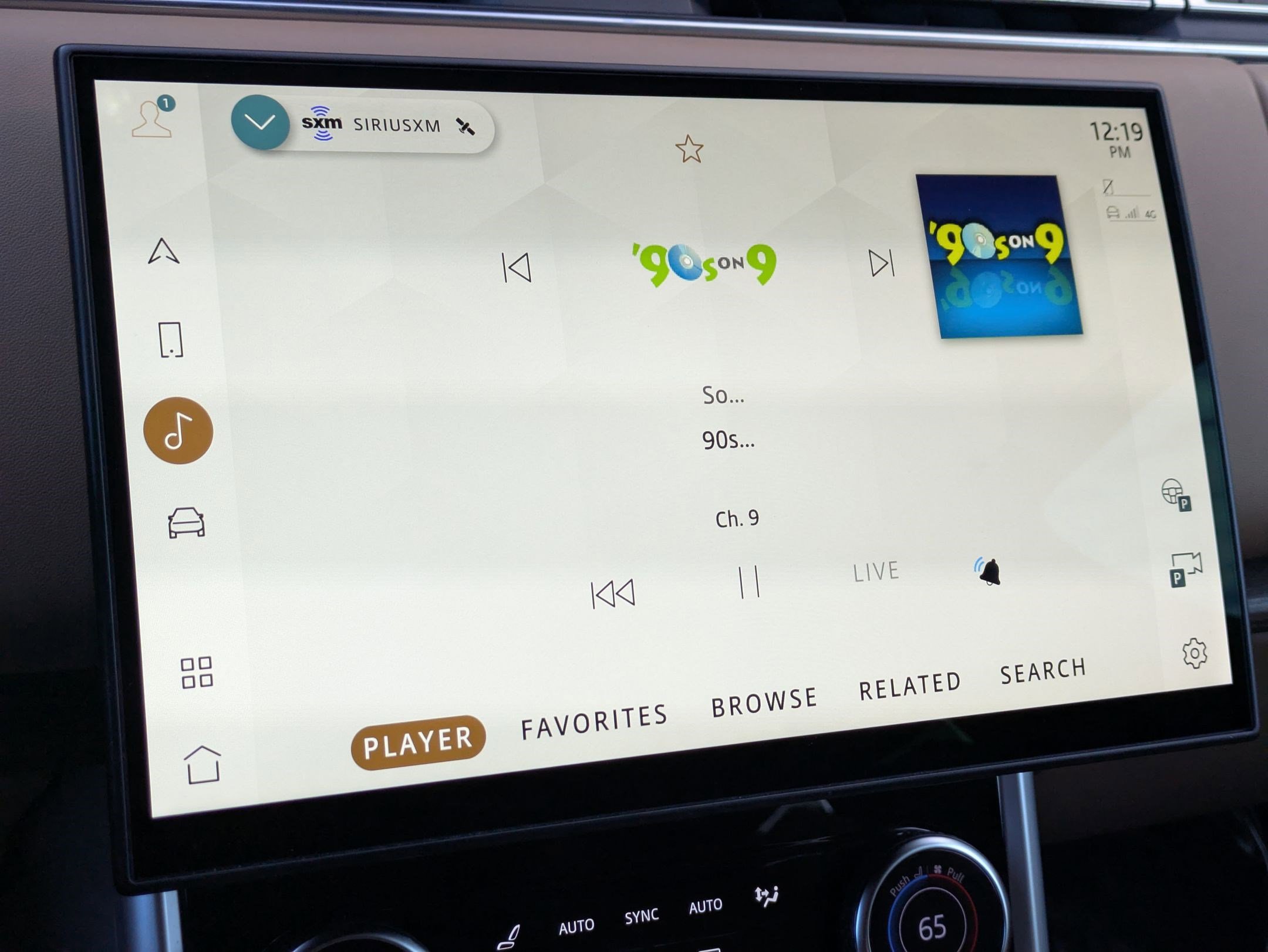 2023 Land Rover Range Rover SE