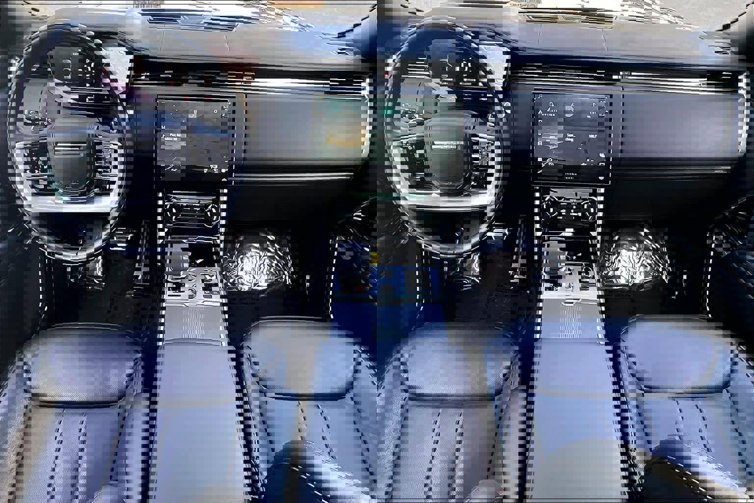 2023 Land Rover Range Rover Long Wheelbase First Edition