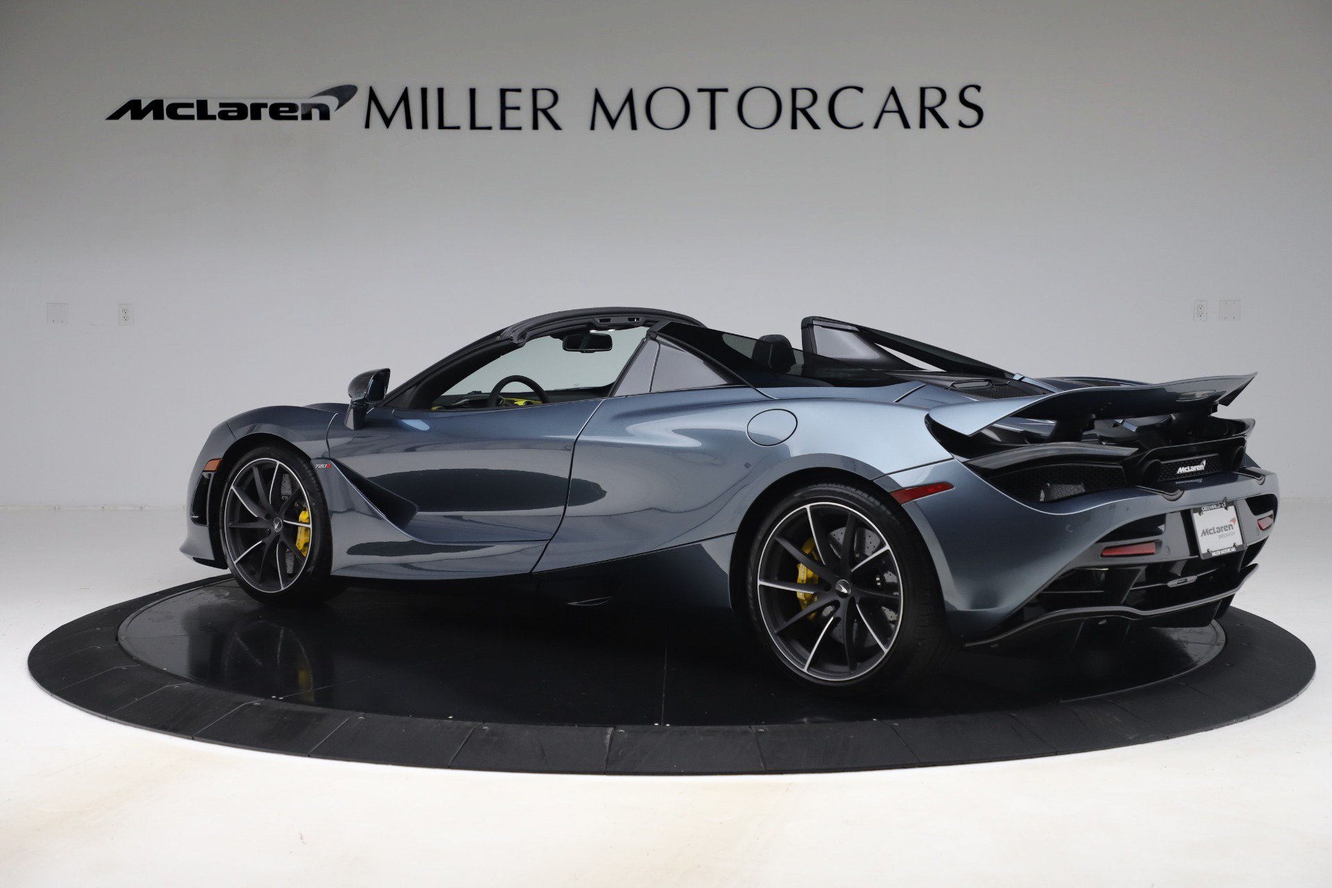 Used 2020 McLaren 720S Spider 4