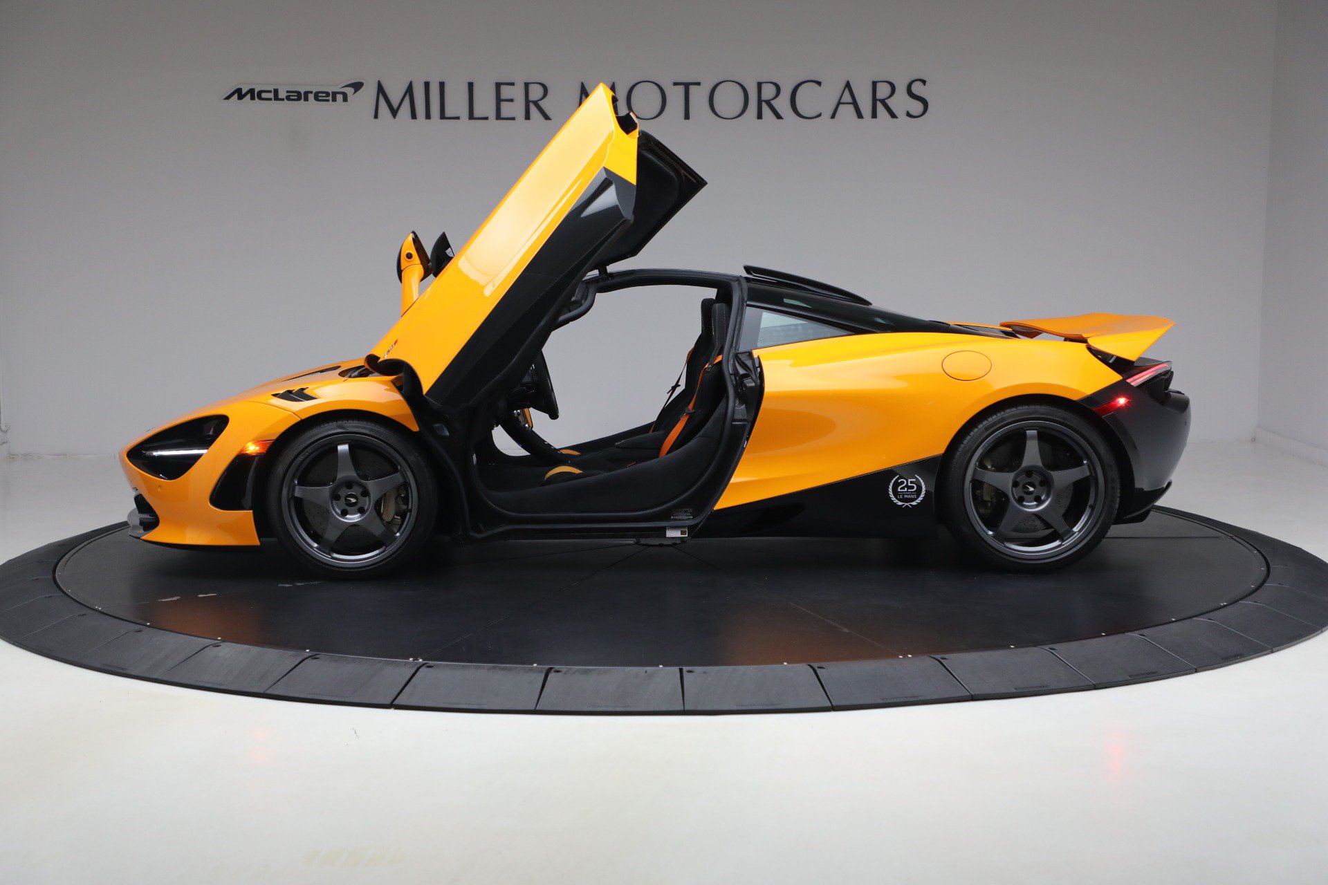 Used 2021 McLaren 720S photo 15
