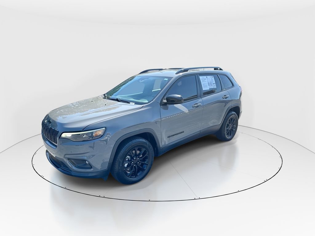 2023 Jeep Cherokee Altitude Lux