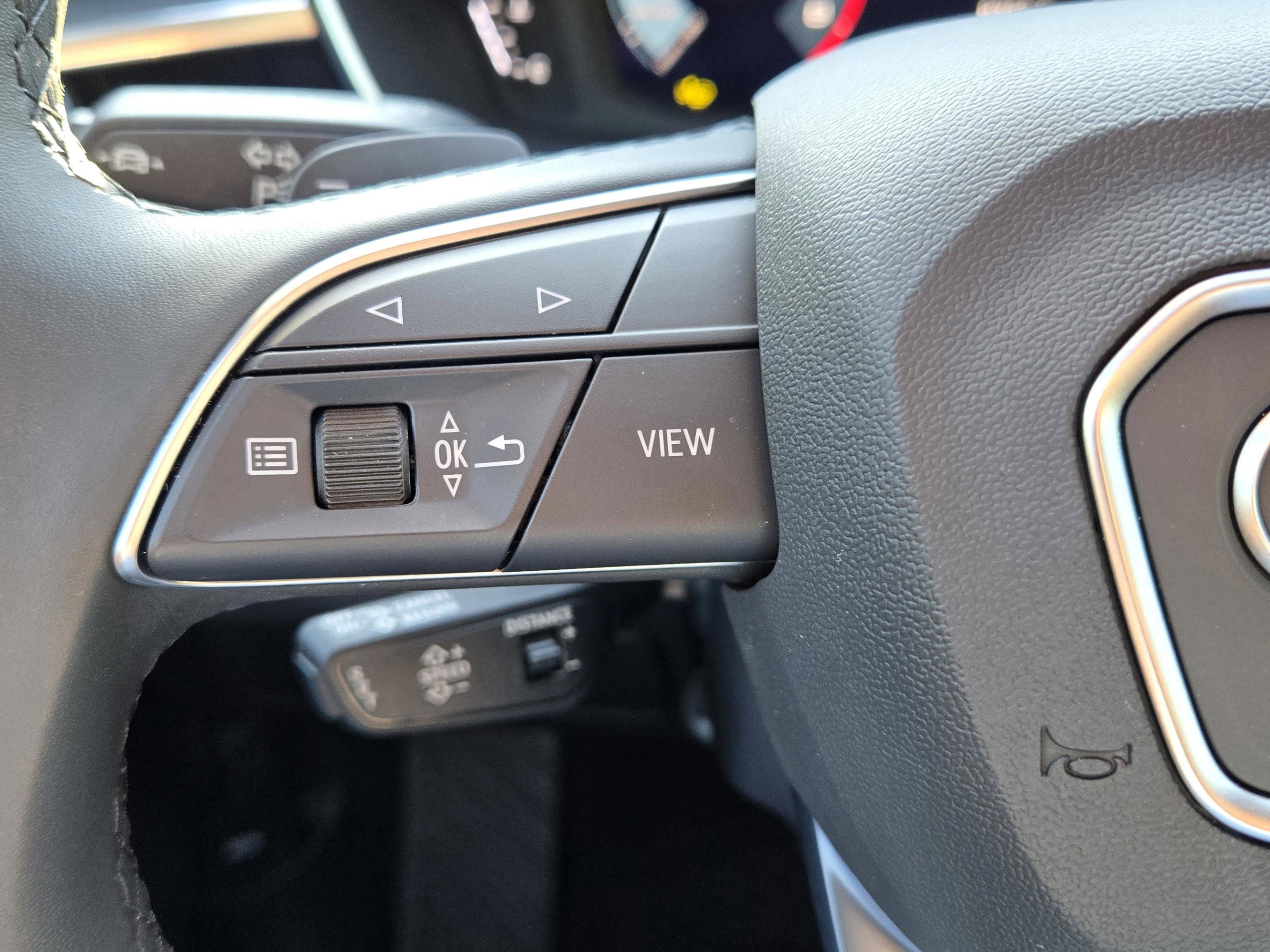 2025 Audi Q3 2.0T Premium