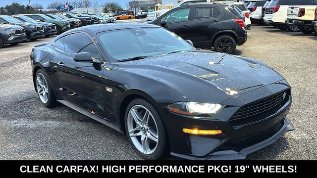 2022 Ford Mustang Coupe