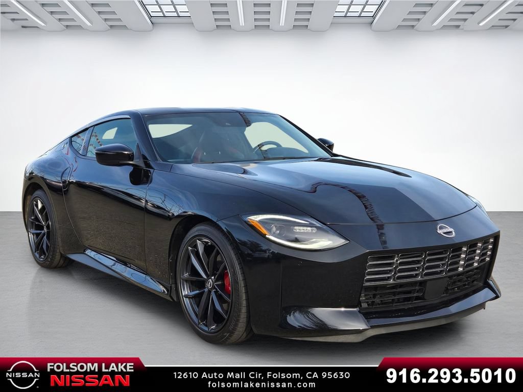 Certified 2025 Nissan Z Performance w/ Floor Mat Package