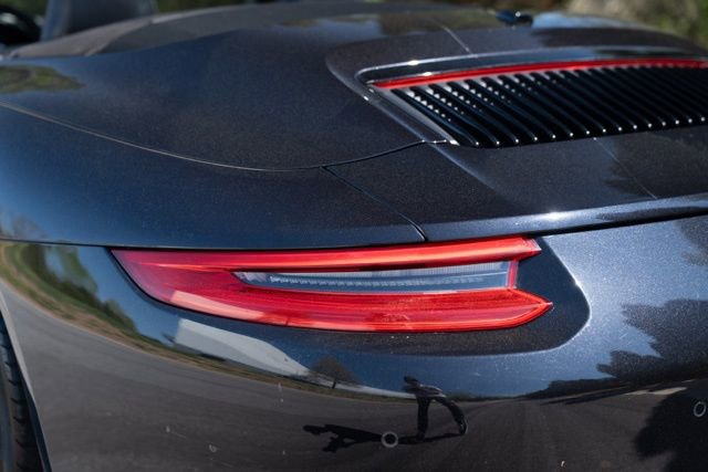 2019 Porsche 911 Carrera