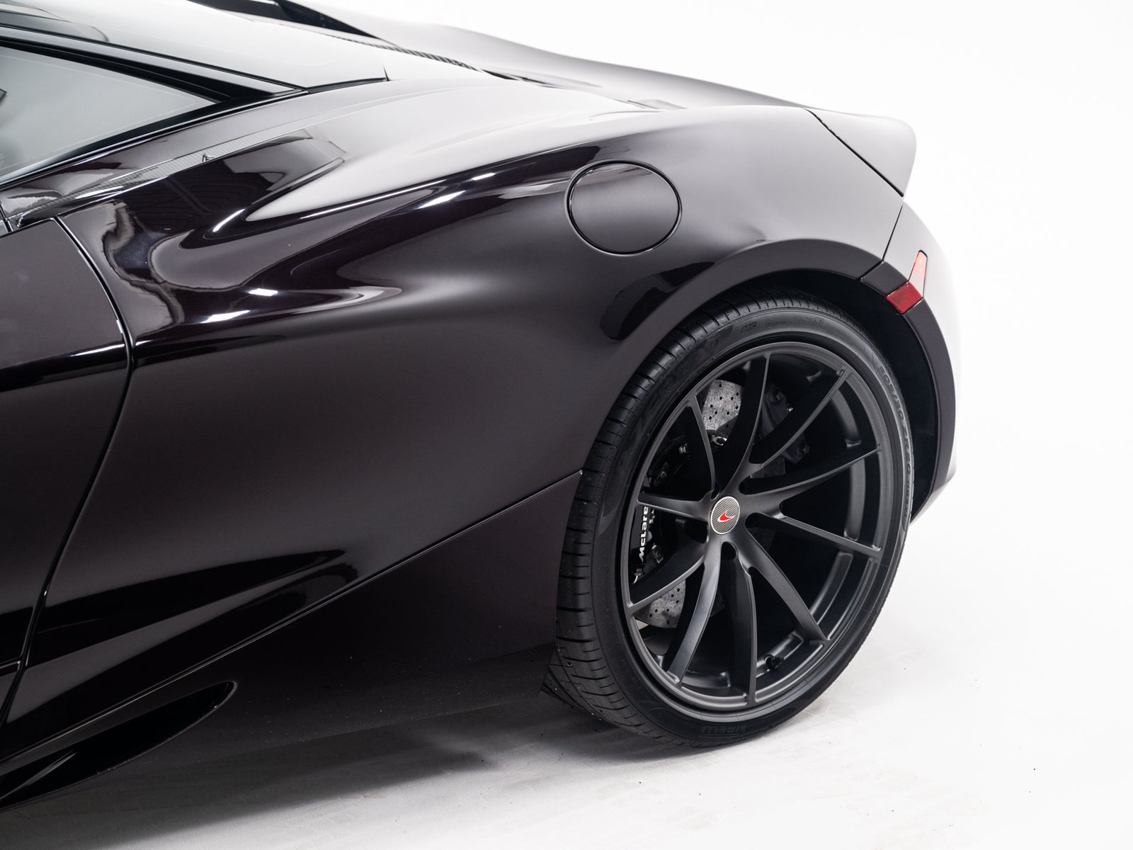 Used 2018 McLaren 720S Luxury photo 26