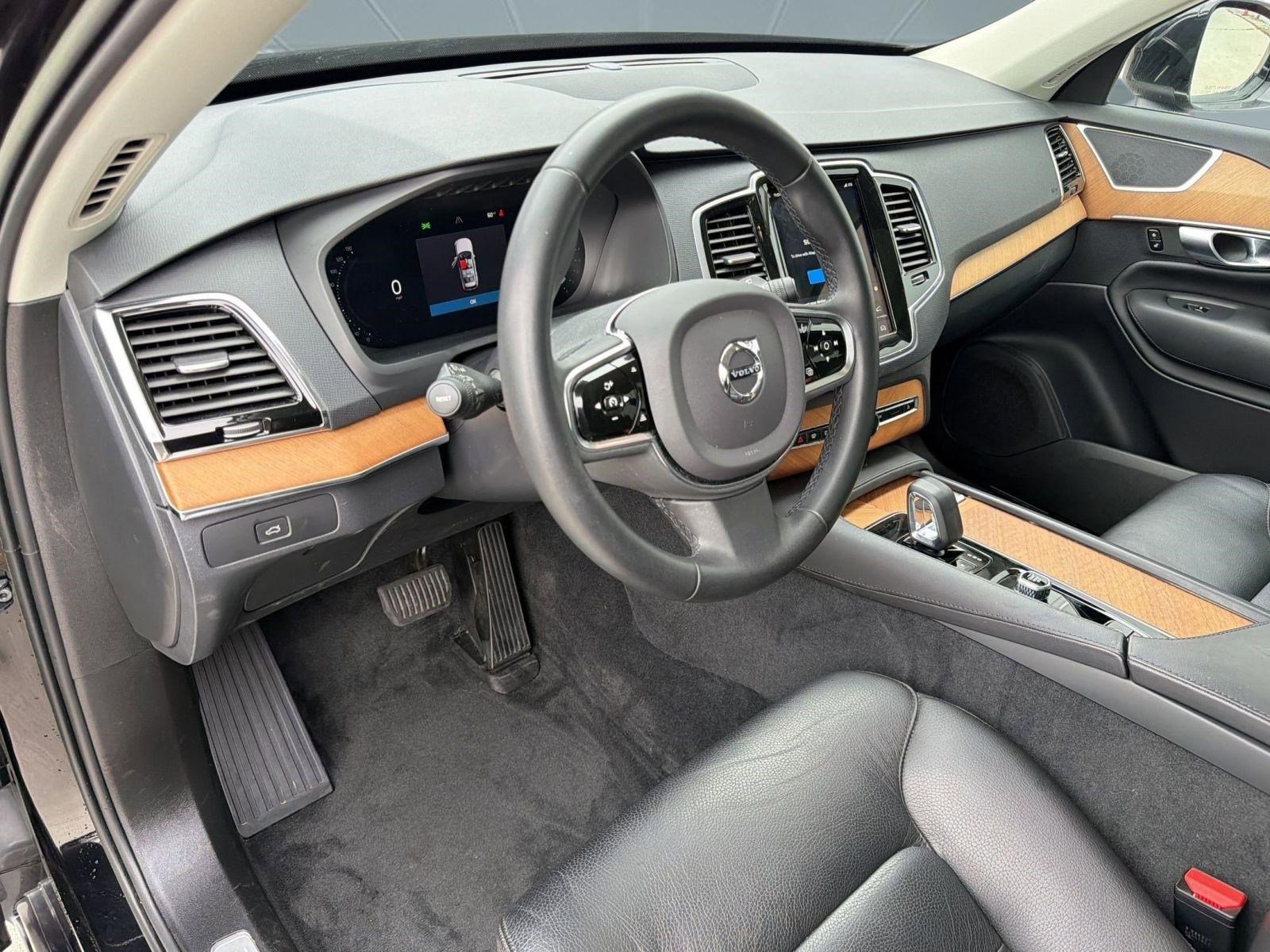 2023 Volvo Xc90 B6 Plus