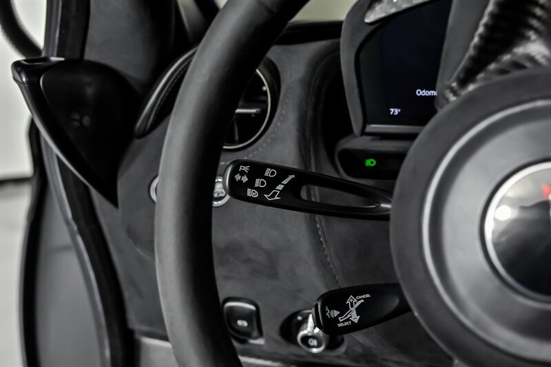 Used 2018 McLaren 720S Luxury photo 30