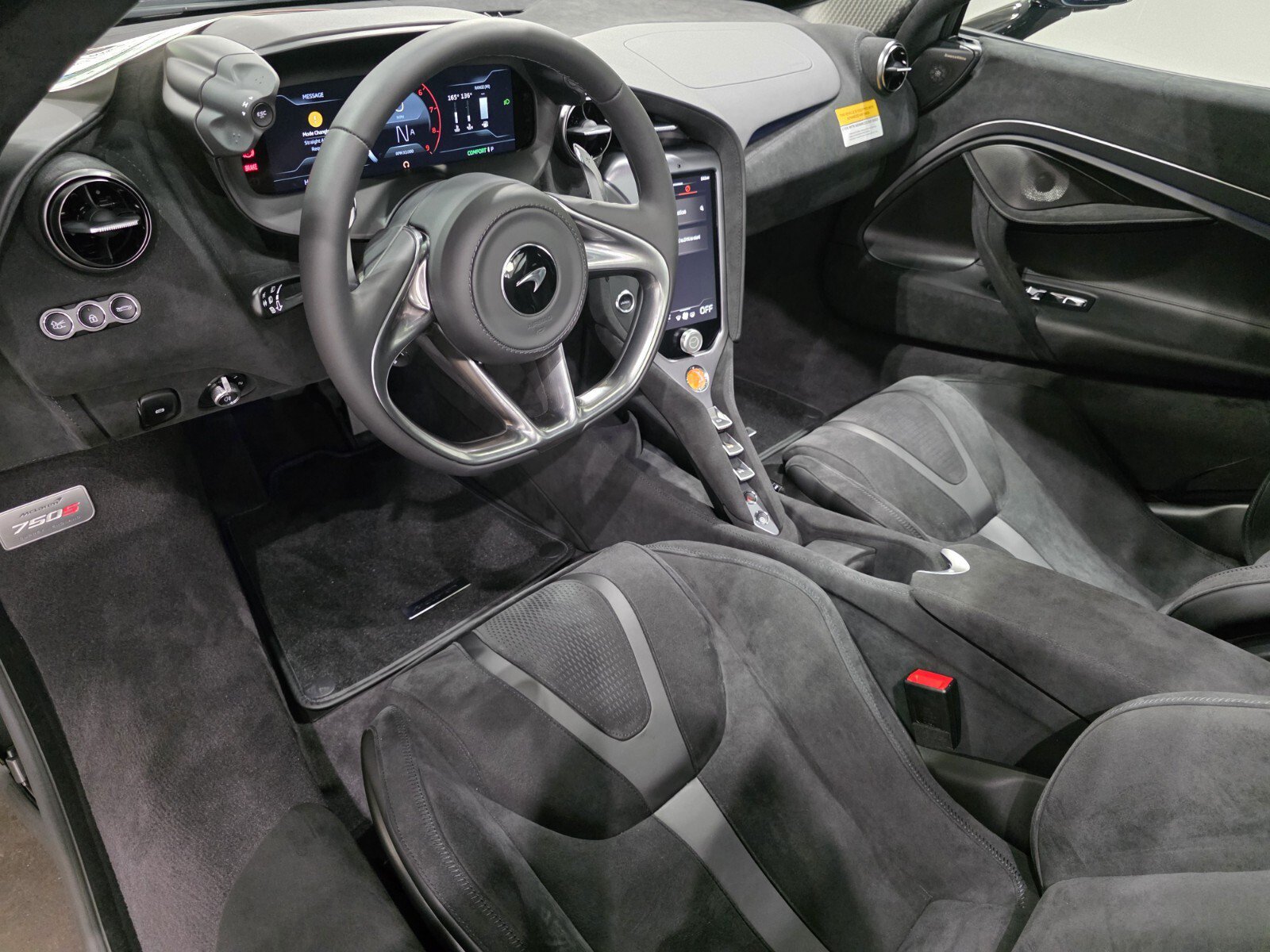 New 2026 McLaren 750S Coupe photo 7