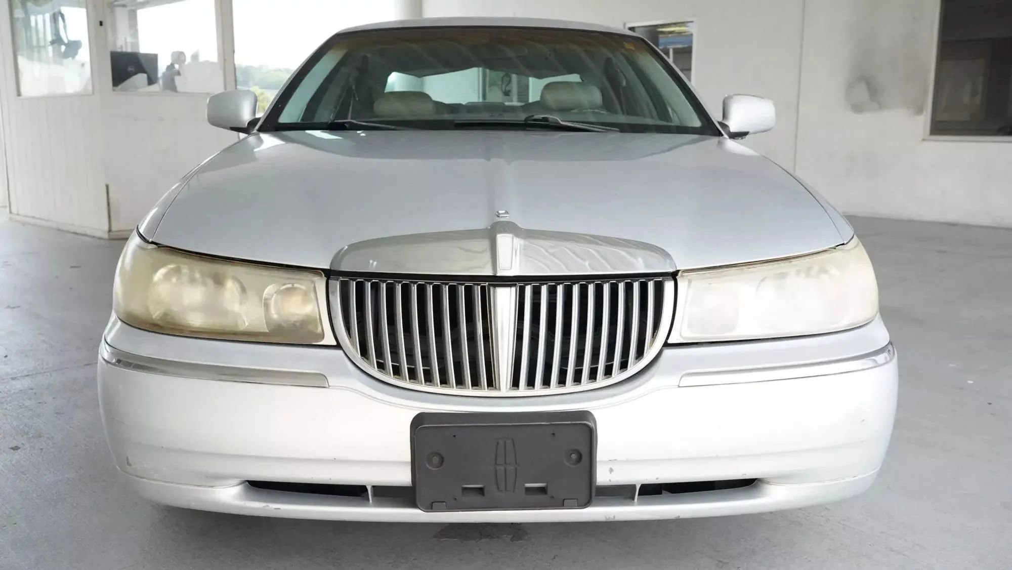 1998 Lincoln Town Car Executive