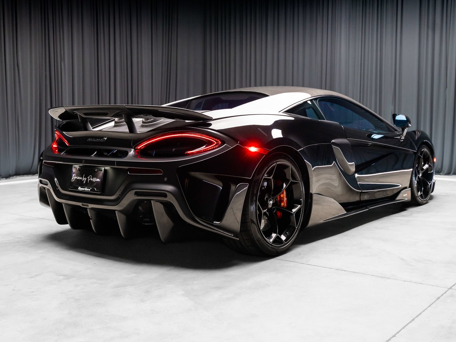 Used 2019 McLaren 600LT photo 41