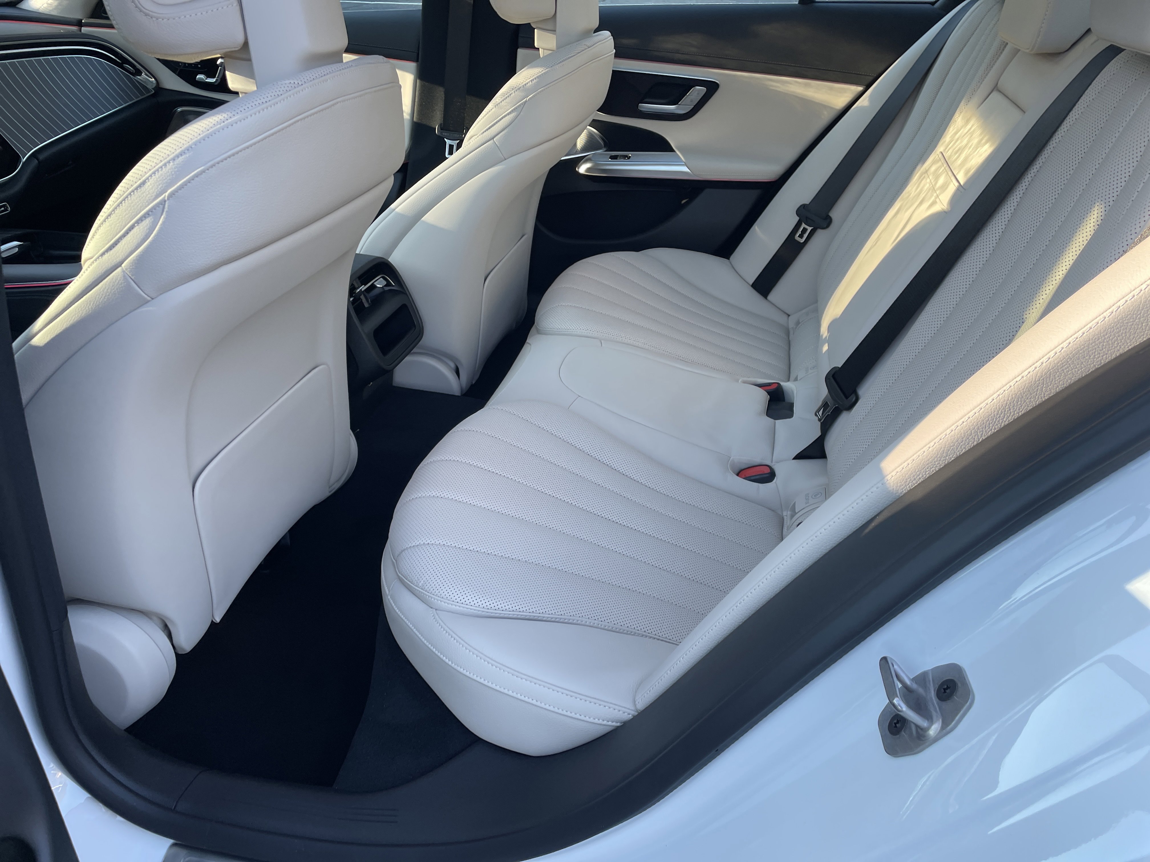 2026 Mercedes-Benz E 450 4MATIC Sedan