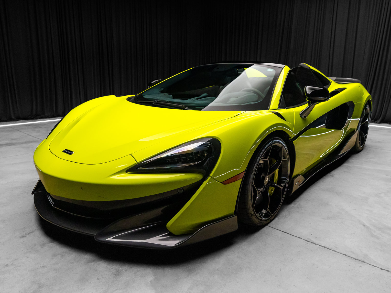 Used 2020 McLaren 600LT Spider photo 24