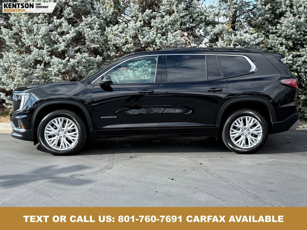 2025 GMC Acadia Elevation