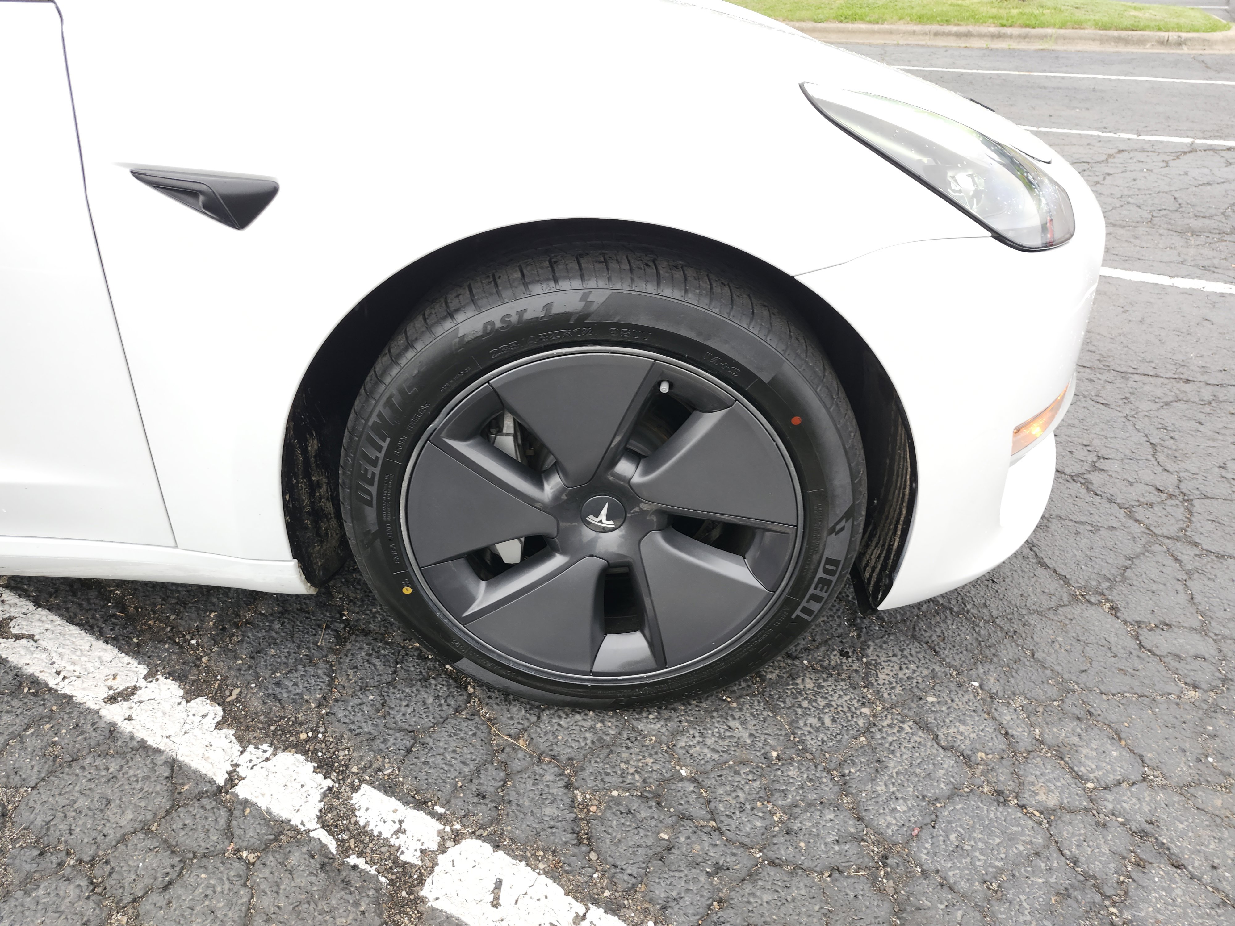 2023 Tesla Model 3 Standard Range