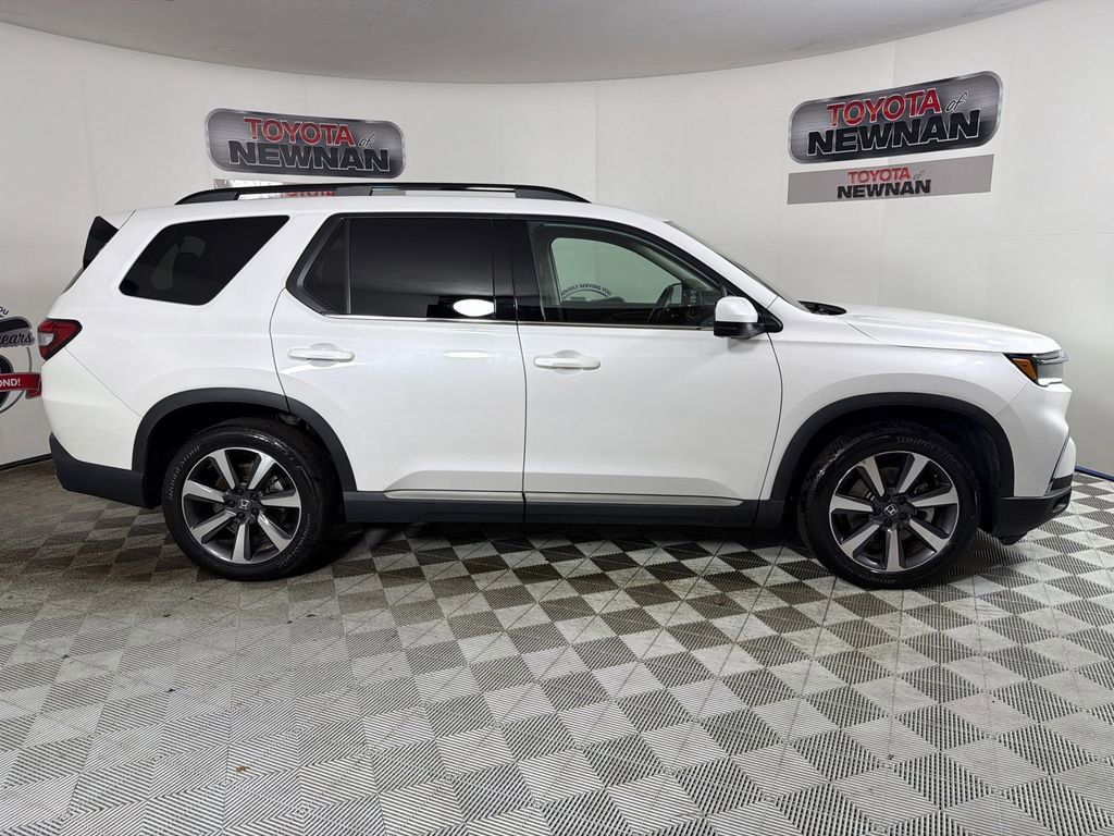 2023 Honda Pilot Elite