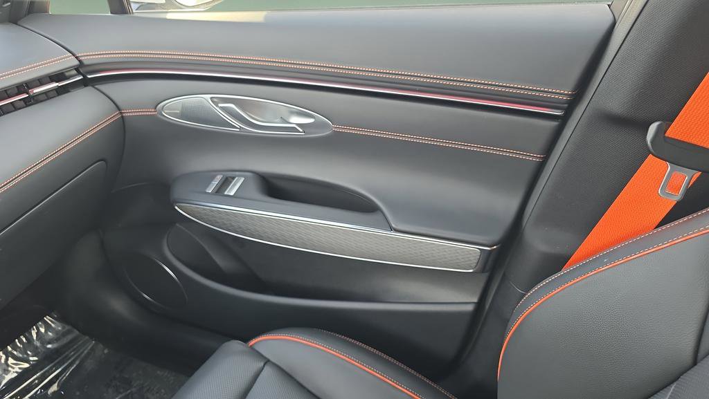 2026 Genesis Gv70 2.5T Sport Prestige