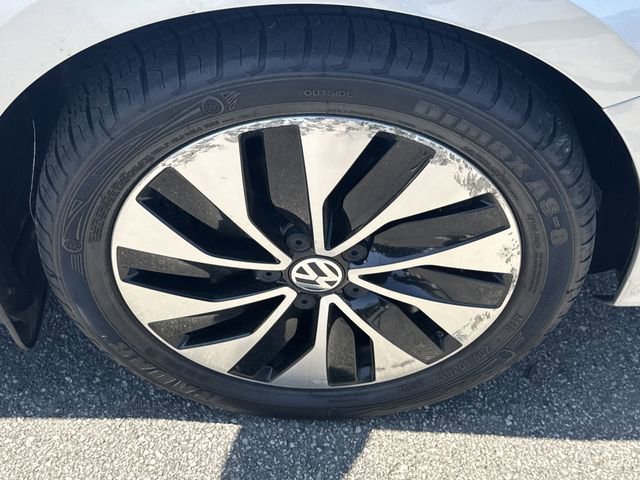 2016 Volkswagen Jetta SEL Premium