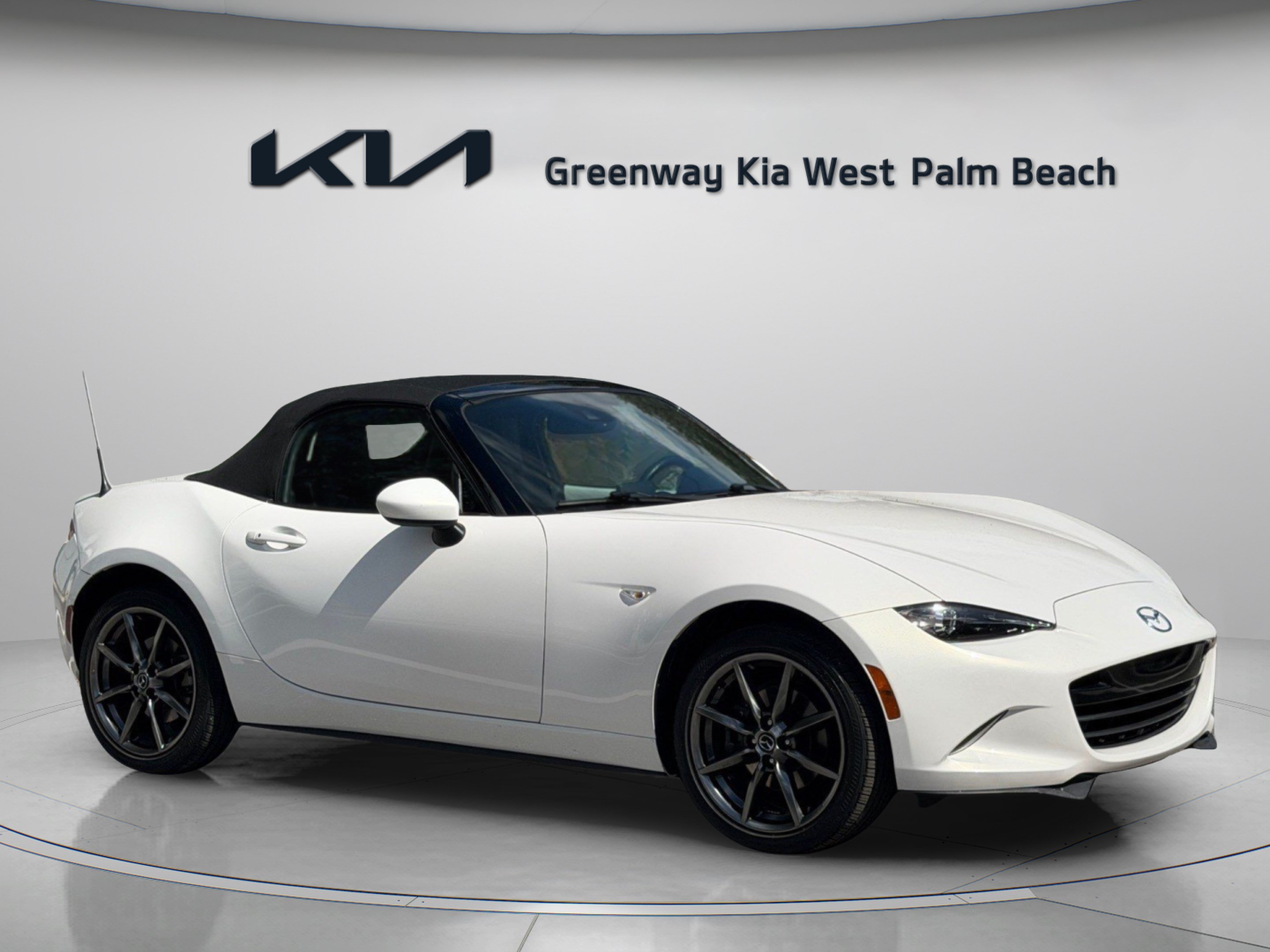 Used 2016 MAZDA MX-5 Miata Grand Touring