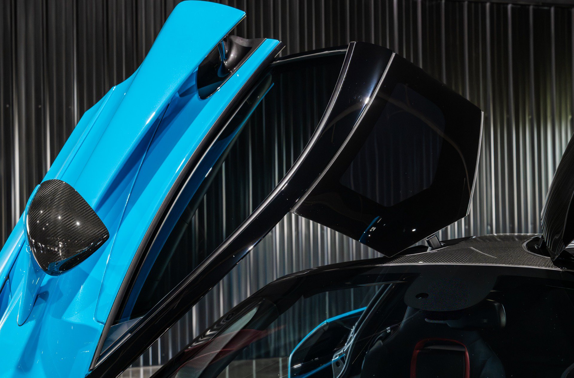 Used 2018 McLaren 720S Performance photo 11