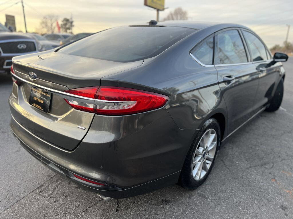 2017 Ford Fusion SE
