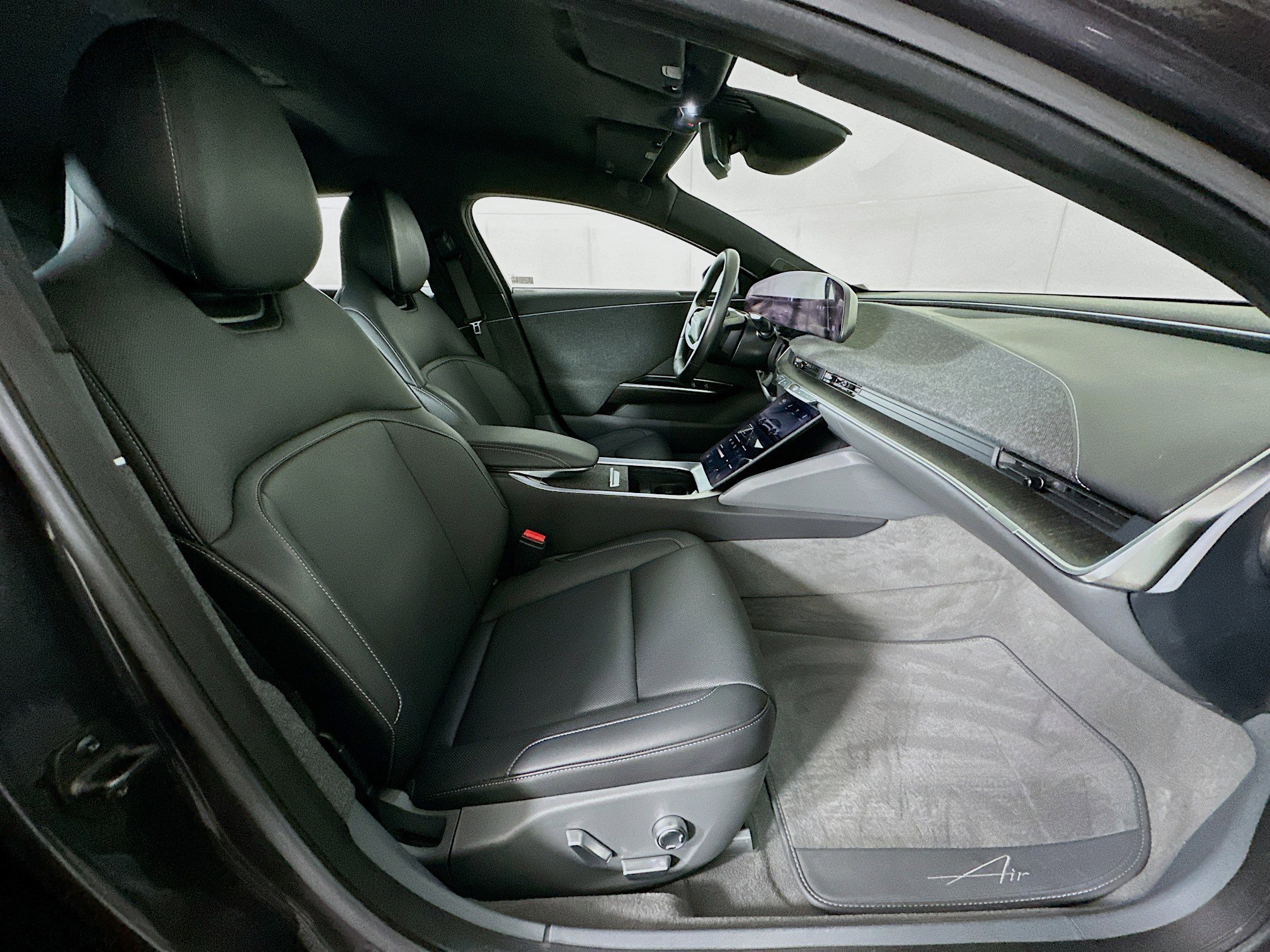 2024 Lucid Air Touring