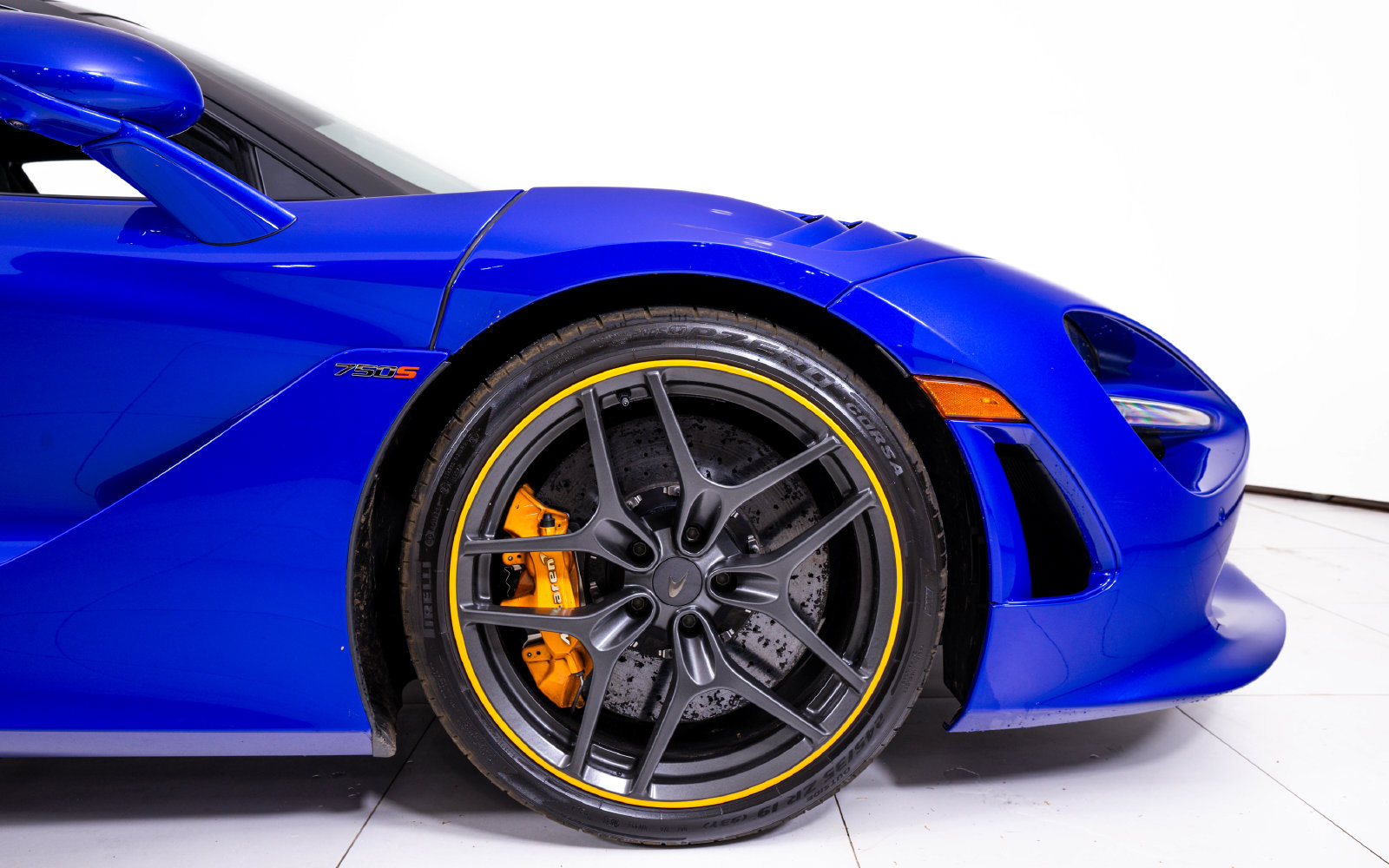 New 2025 McLaren 750S photo 17