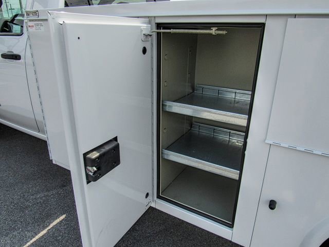 2025 GMC Sierra 3500 Pro