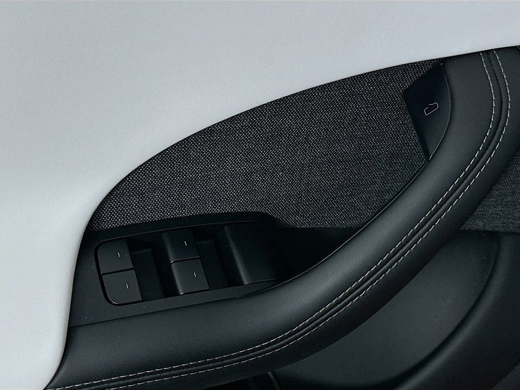 2022 Tesla Model S Plaid