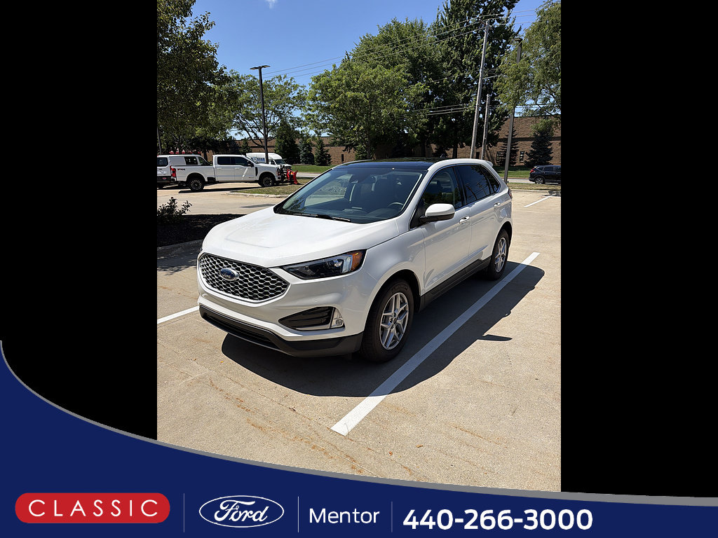 Used 2024 Ford Edge SEL w/ Convenience Package