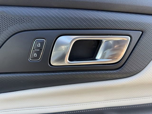 2024 Ford Mustang Premium