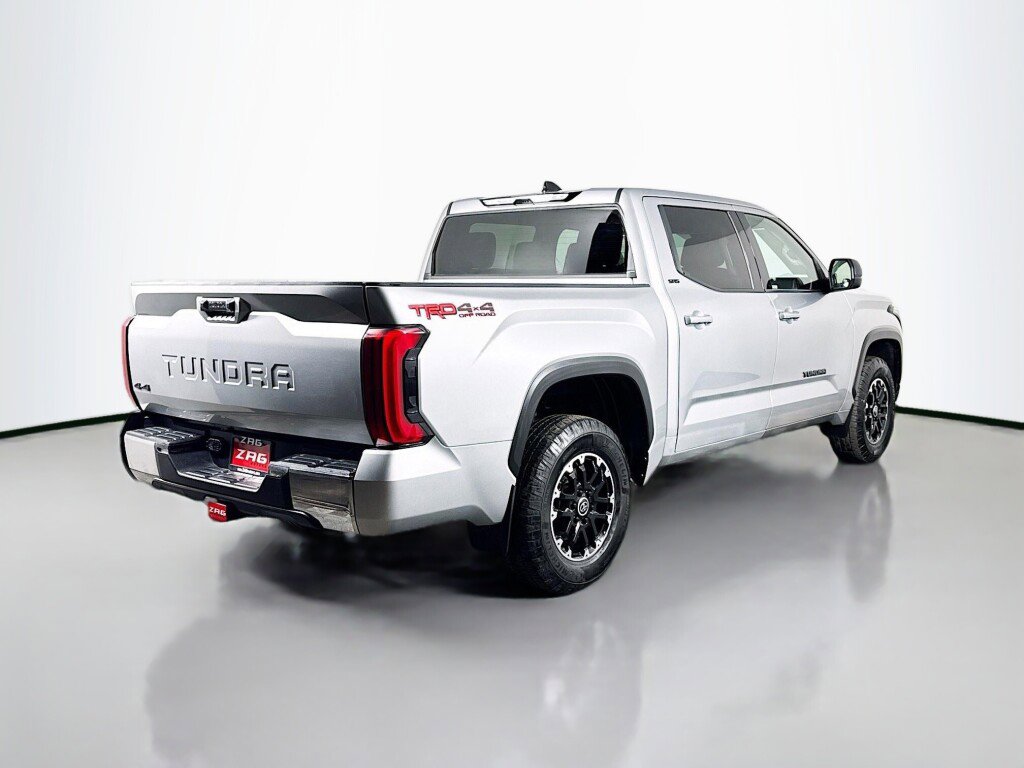 2022 Toyota Tundra SR5