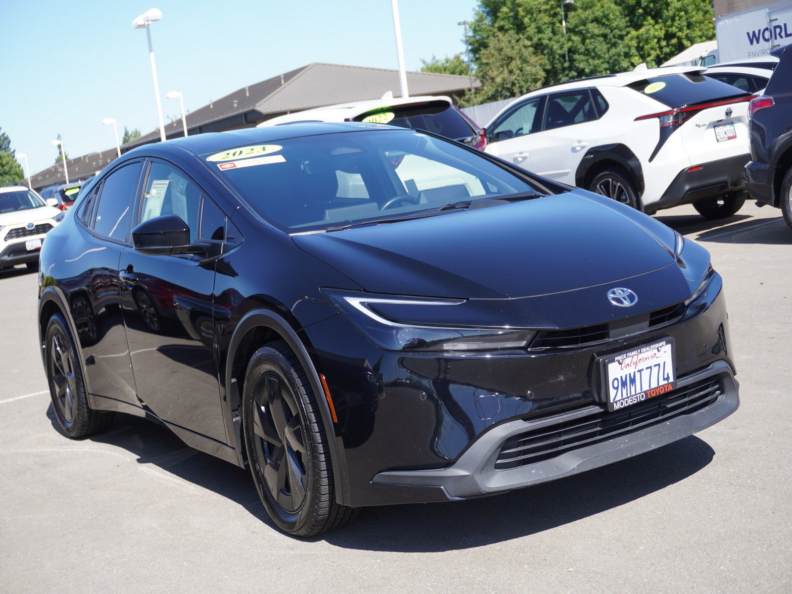 Used 2023 Toyota Prius LE