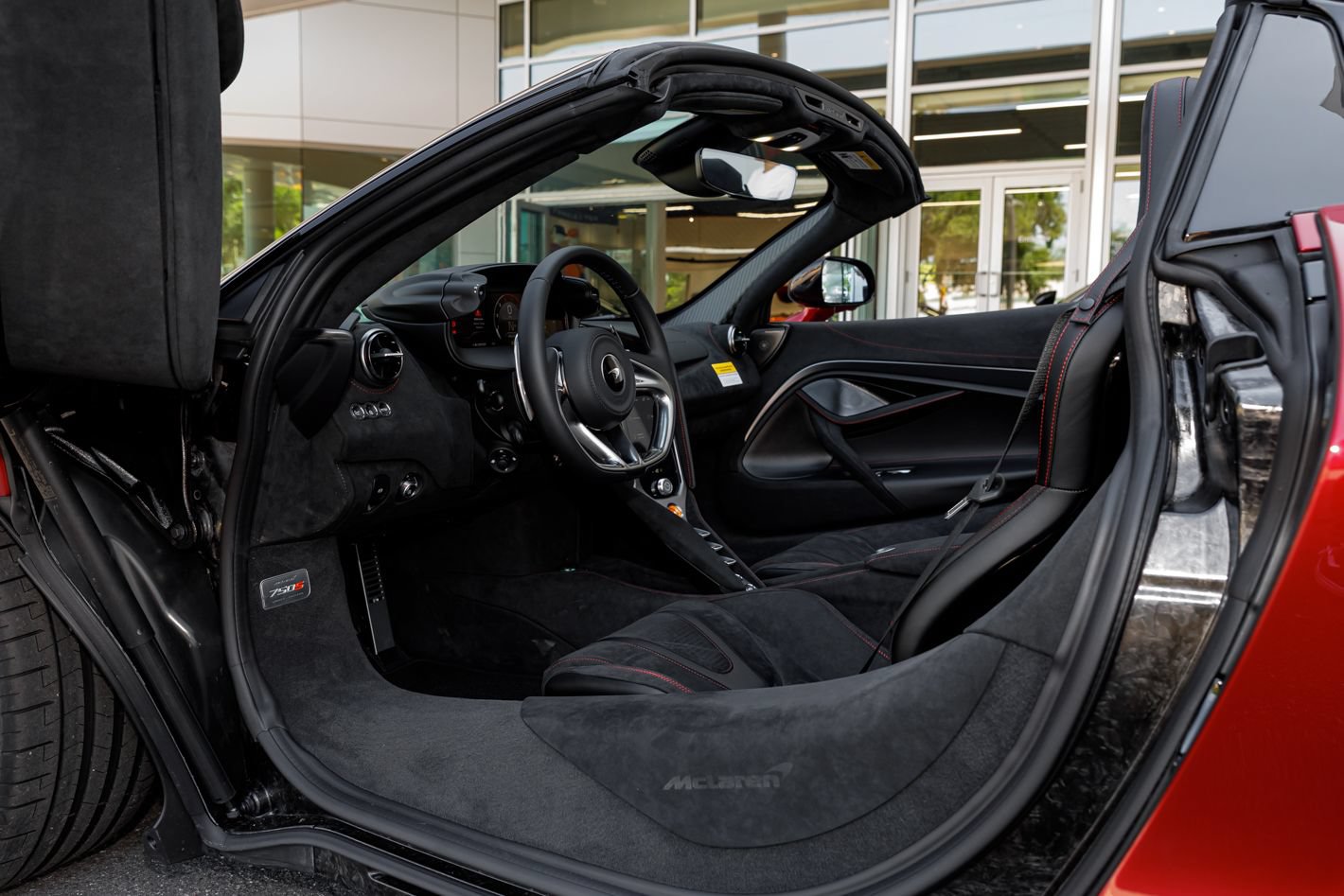 Used 2027 McLaren 750S Spider photo 60