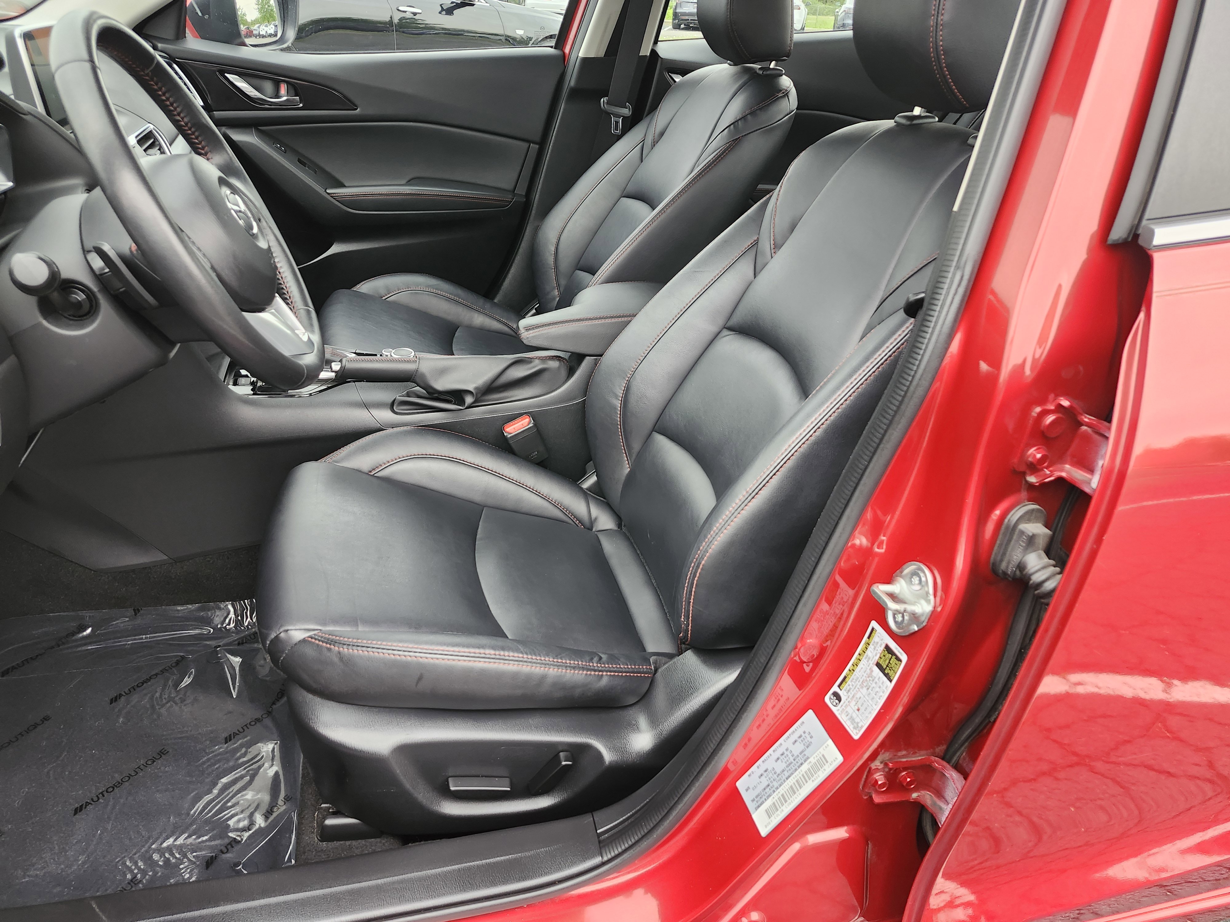 2014 MAZDA Mazda3 s Touring