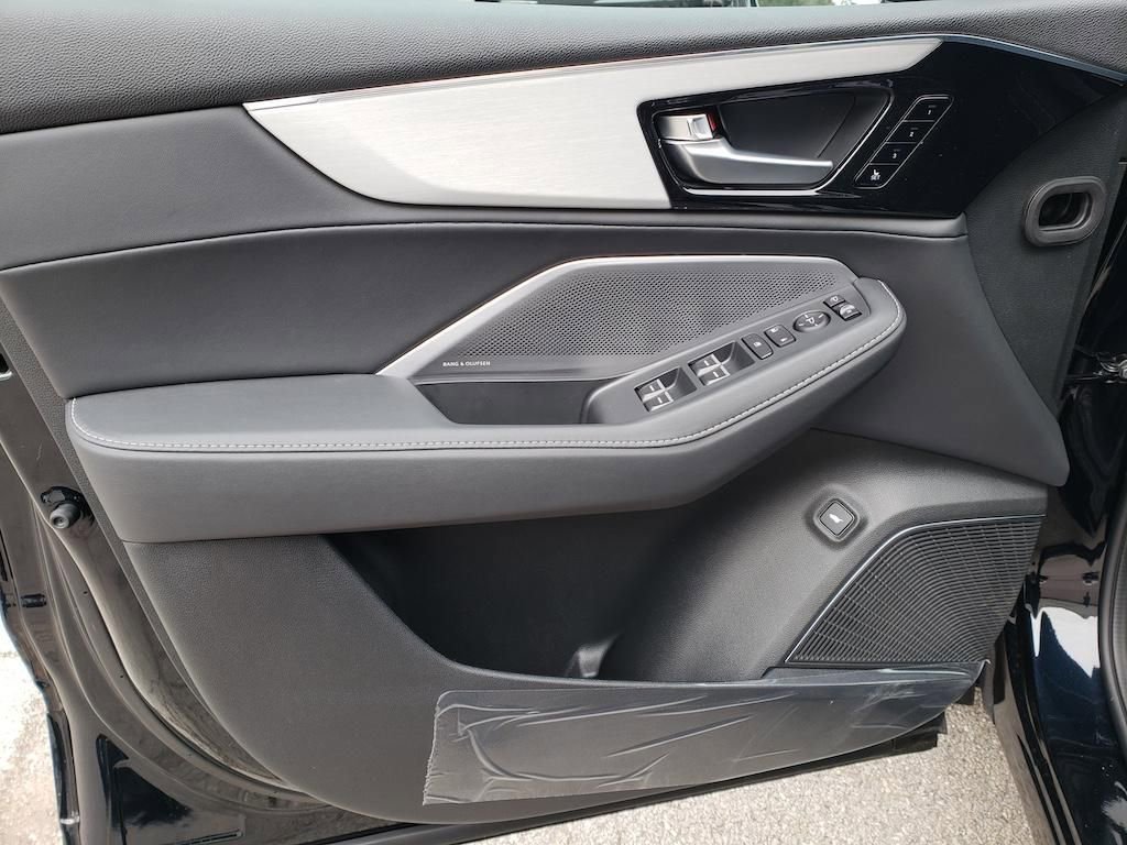 2026 Acura MDX w/ Technology Package