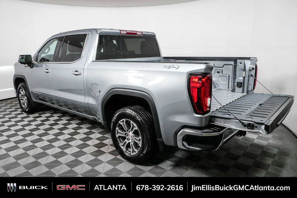 2025 GMC Sierra 1500 SLT