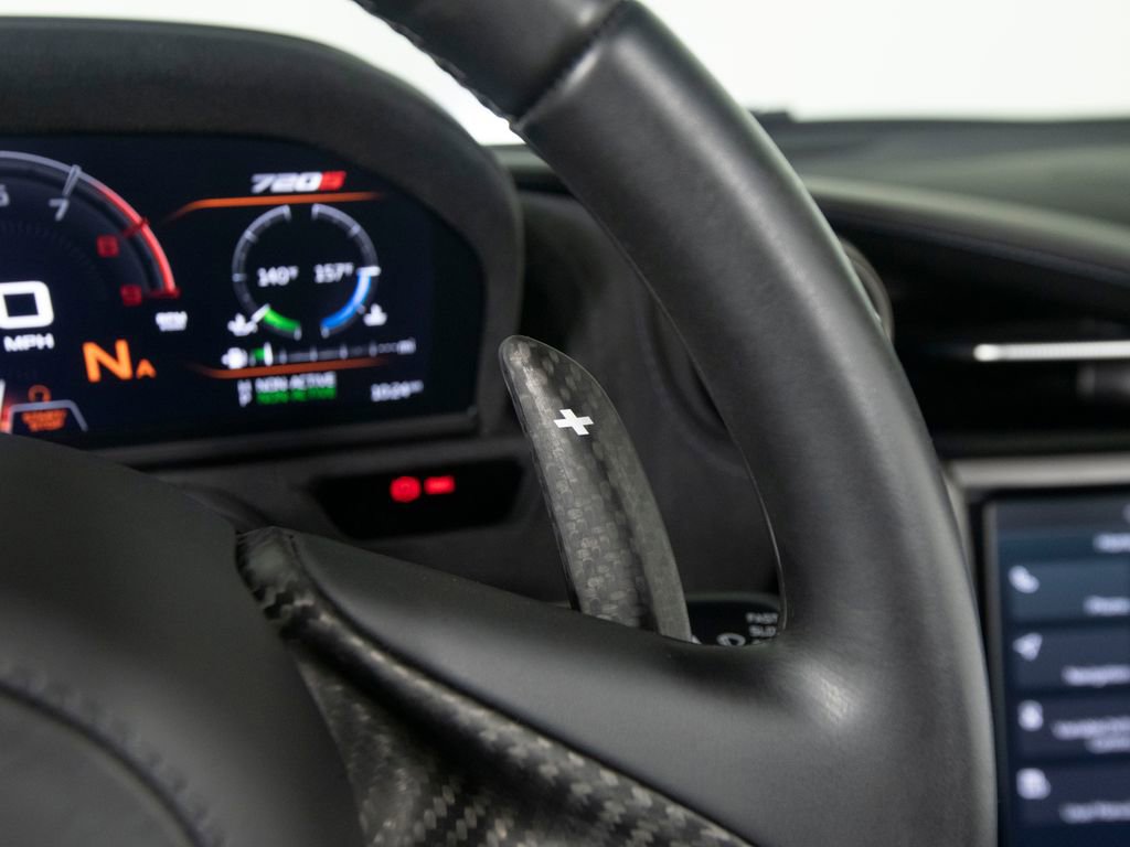 Used 2020 McLaren 720S Spider photo 20