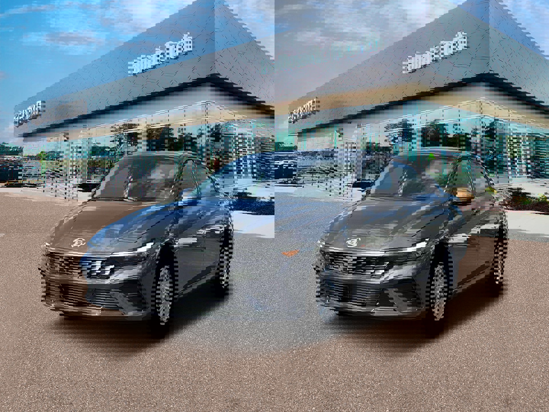 New 2026 Hyundai Elantra SE