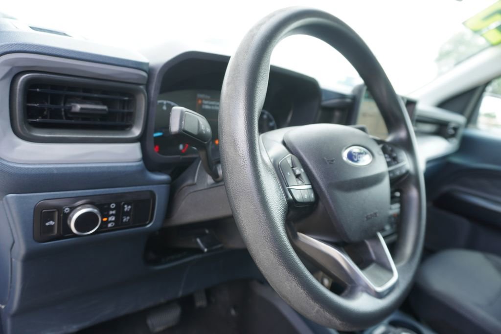 2023 Ford Maverick XL