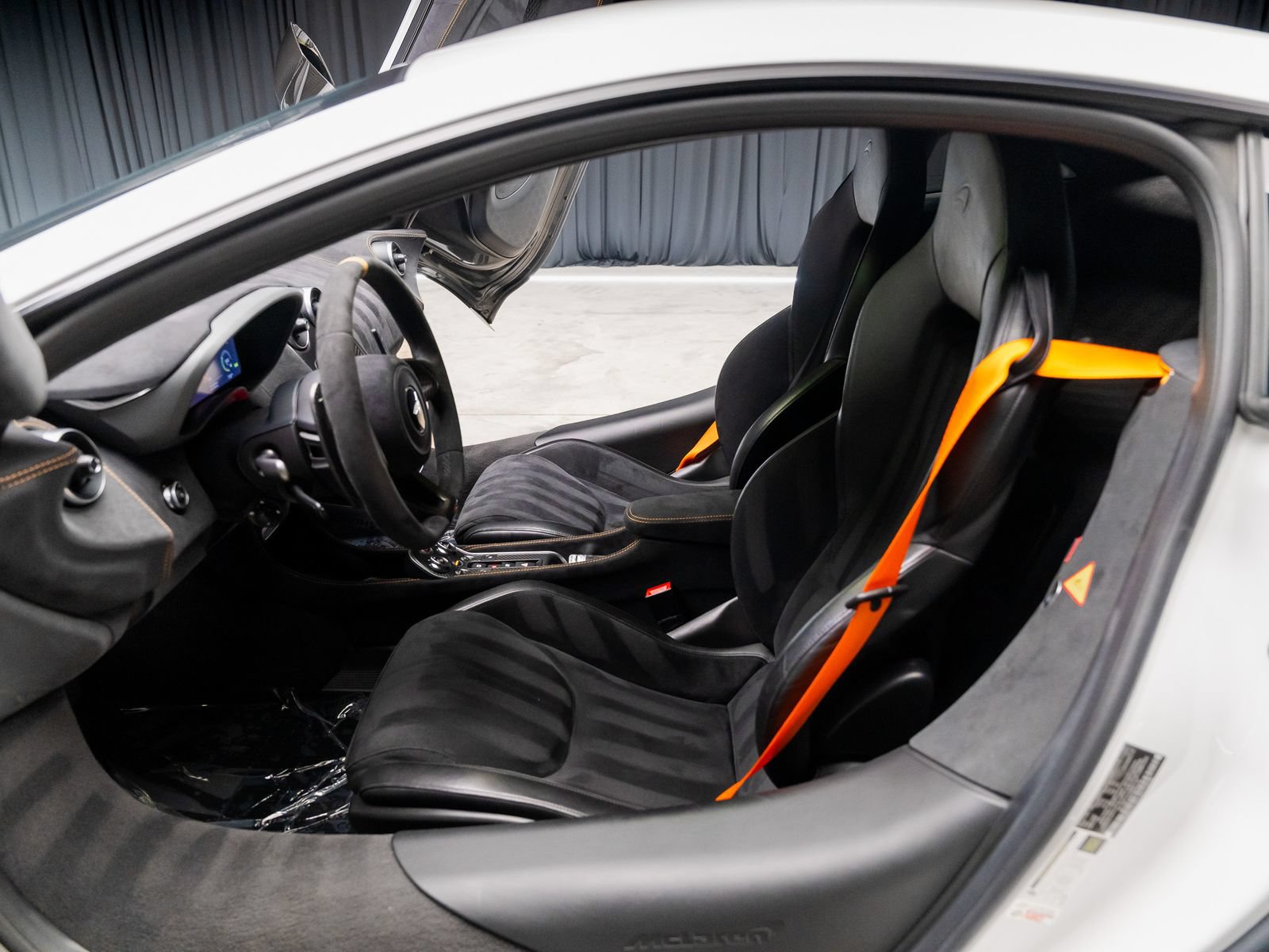 Used 2019 McLaren 600LT photo 6