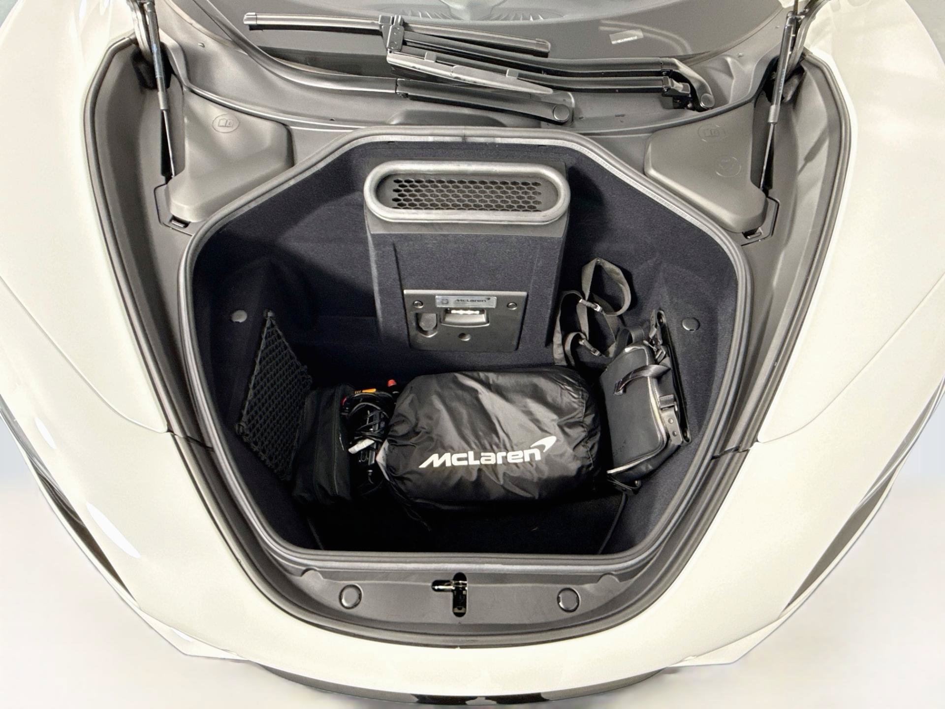 Used 2024 McLaren 750S Spider photo 25