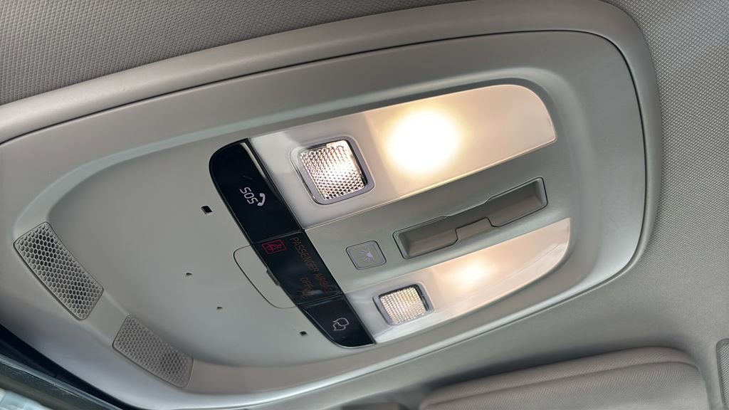 2023 Volvo Xc90 B6 Plus